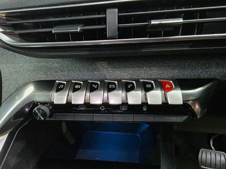 2017 Peugeot 3008 PURETECH S/S ALLURE Hatchback Petrol Automatic