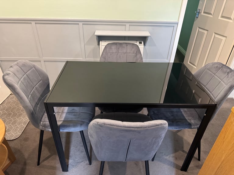 Dining Table and Chairs 