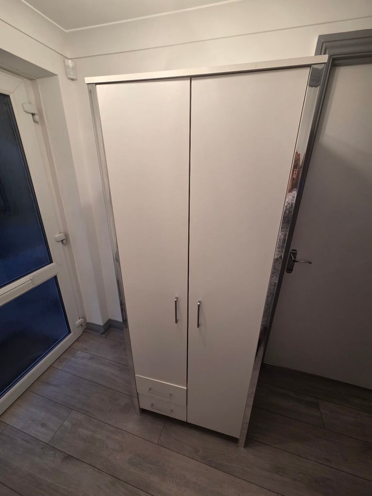 image for White wardrobe 