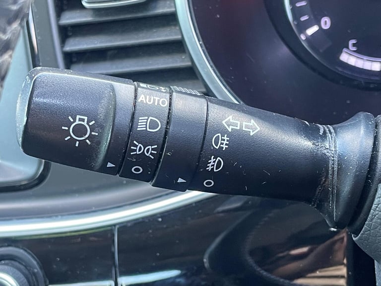 2015 Kia Optima 1.7 CRDi 2 4dr Auto SALOON DIESEL Automatic