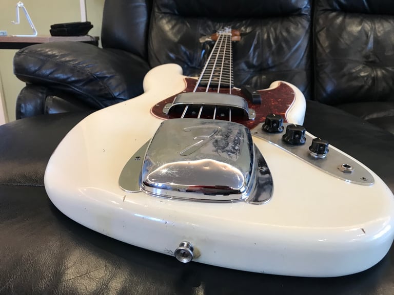 image for Limelight Custom ‘63  jazz Bass Guitar, Olympic White, plays unbelievably, looks the DB’s