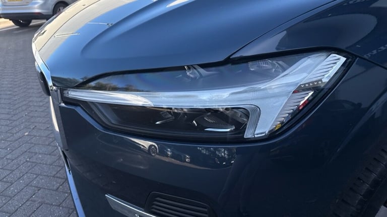2023 Volvo XC60 Core, B5 AWD mild hybrid, Petrol Estate Petrol Automatic