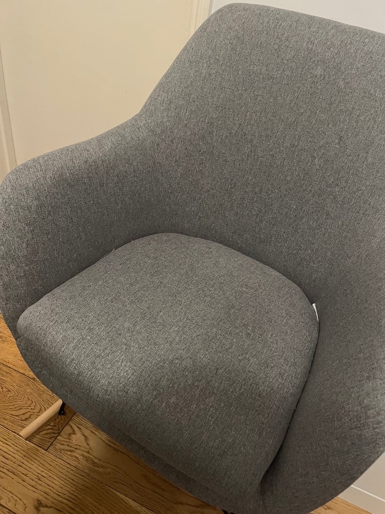 Francis Grey Nursery Rocking Chair – Excellent Condition £65 ONO 