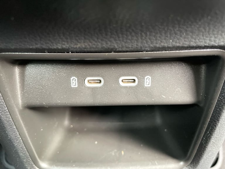 2022 SEAT Ateca Ateca 1.5 TSI EVO SE Technology 5Dr Estate Hatchback Petrol Manual