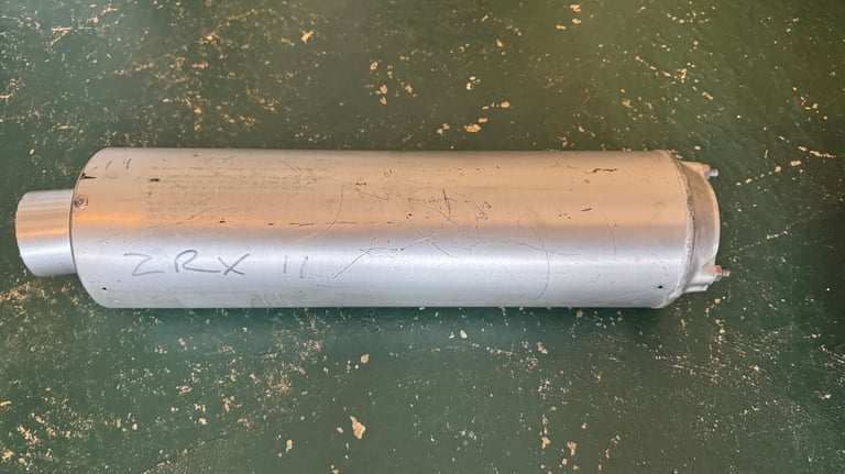 Kawasaki ZRX1100 Exhaust Muffler