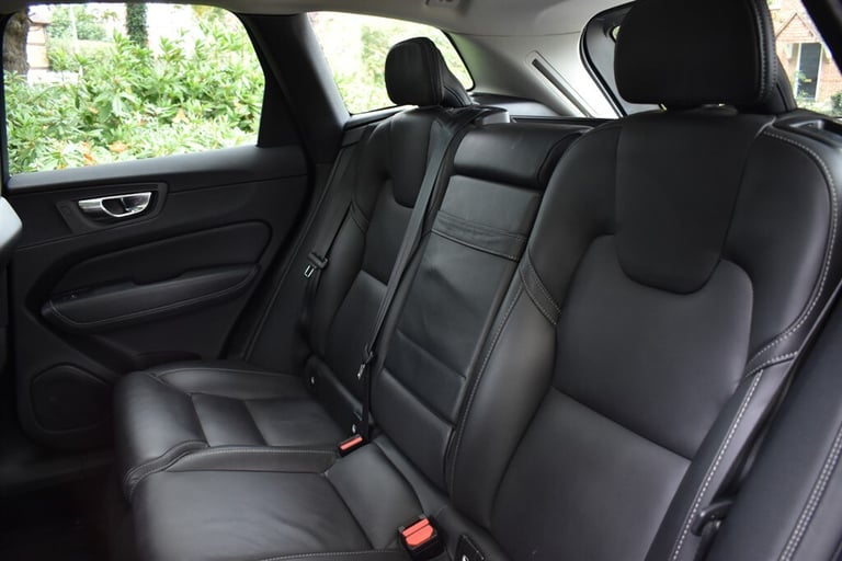 2021 Volvo XC60 B5 INSCRIPTION+Panoramic Sunroof Estate Petrol/Ele Automatic