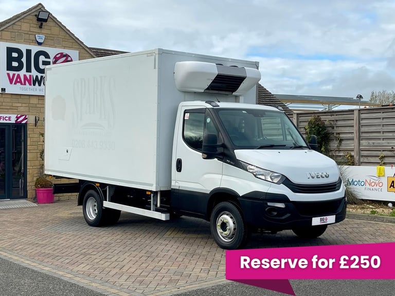 2017 Iveco Daily 70C15 4X2 DAY CAB 7.2 TONNE HGV 13FT5 FRIDGE/FREEZER BOX