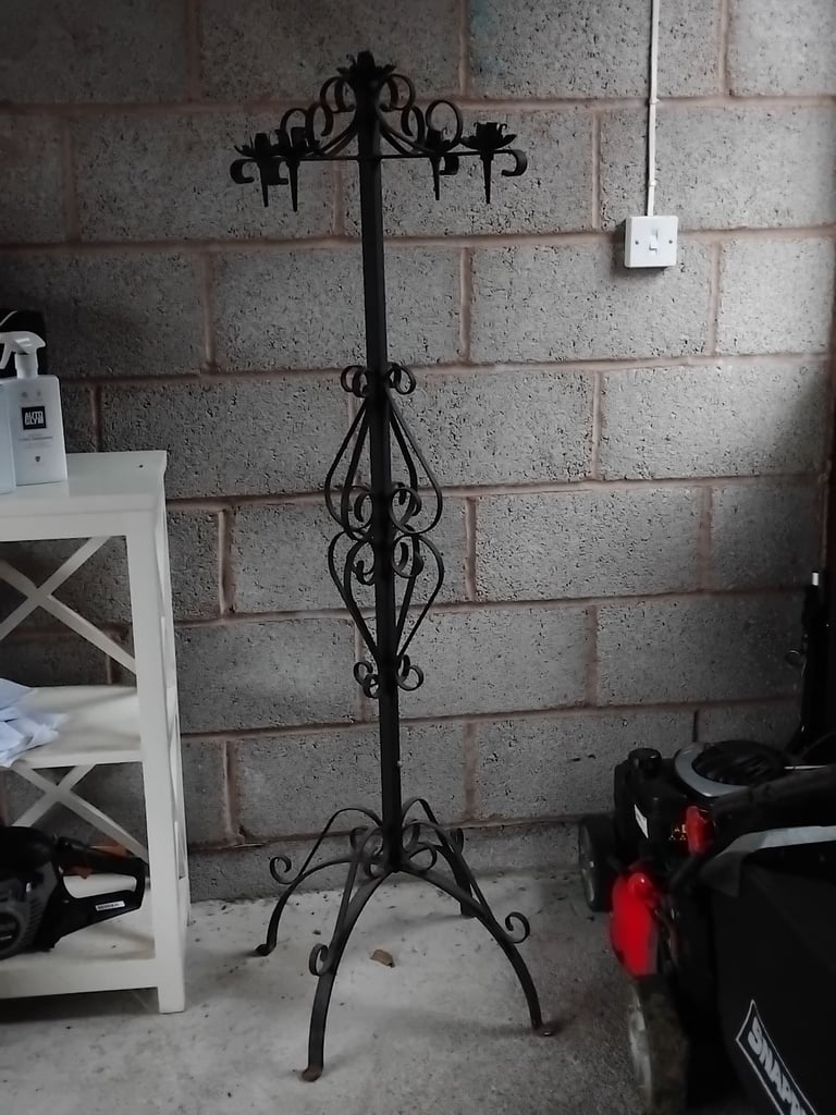 image for Wrought iron candle holder 