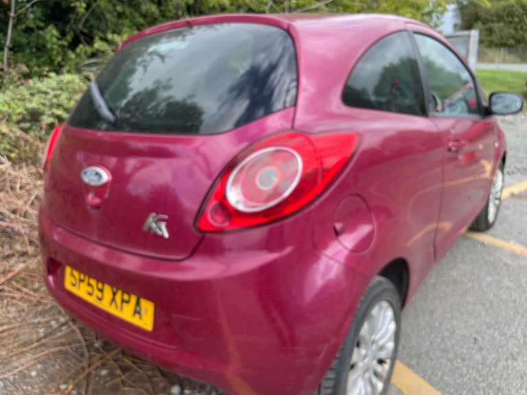 FORD KA 1.2 ZETEC 59 REG RED 3 DOOR MOT MARCH 20TH 2026 TAX £35 LOW INSURANCE 50+MPG