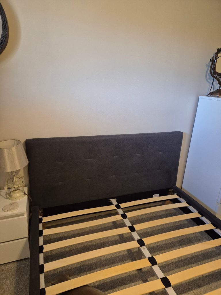 Double bed frame