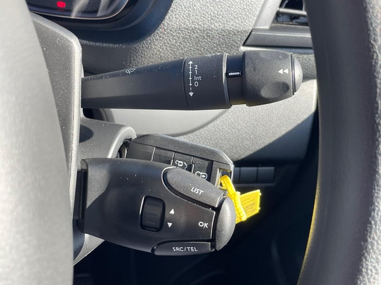 2024 Peugeot e-Expert e 1000 75kWh Professional Premium + Standard Panel Van Auto MWB 6dr (7kW Ch...