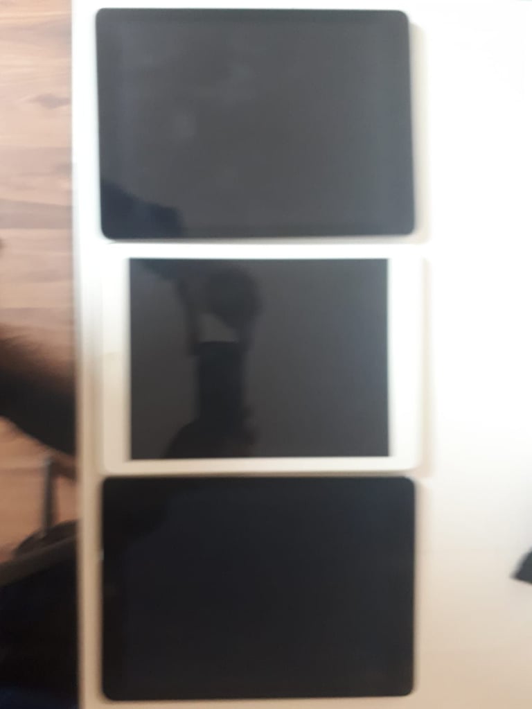 image for IPad Air 16GB Very Good Condition 