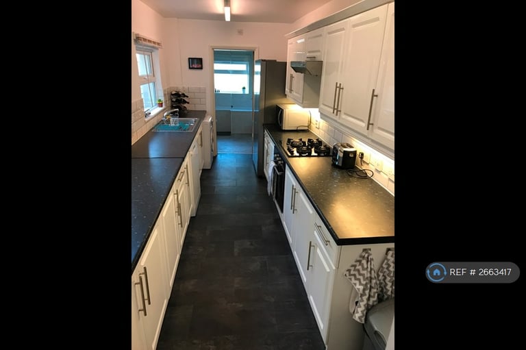 1 bedroom in Windmill Road, Gillingham, ME7 (#2663417)