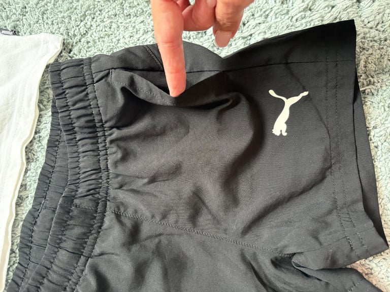 Puma T. Shirt and shorts set age 4-5 I’d say 3-4 yrs