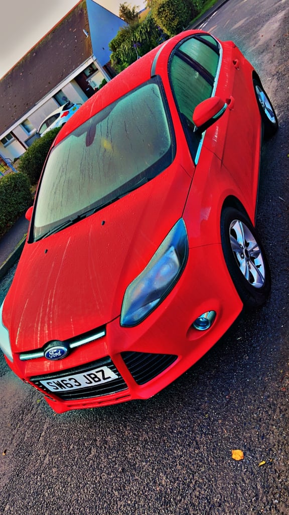 Ford, FOCUS, Hatchback, 2014, Manual, 998 (cc), 5 doors