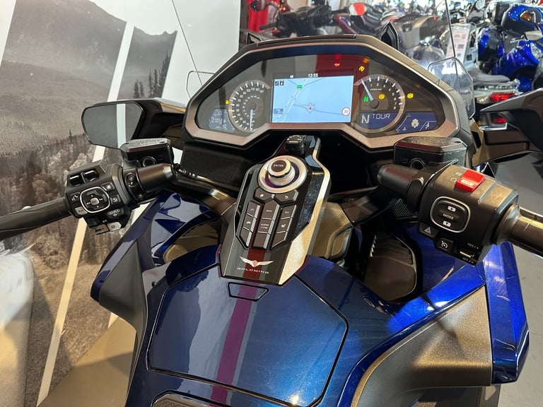 Honda GL1800 Goldwing 2020 with 27,043 miles 