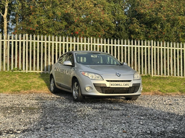 RENAULT MEGANE 1.6 16V Dynamique TomTom 2011