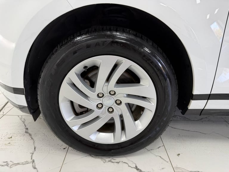 2023 Land Rover Range Rover Evoque 1.5 P300e R-Dynamic S 5dr Auto ESTATE PETROL/ELECTRIC Automatic