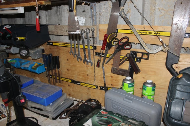 Garage sale of power tools. Drill / electric saw / sander / staple + nail gun / drill / lawn mower