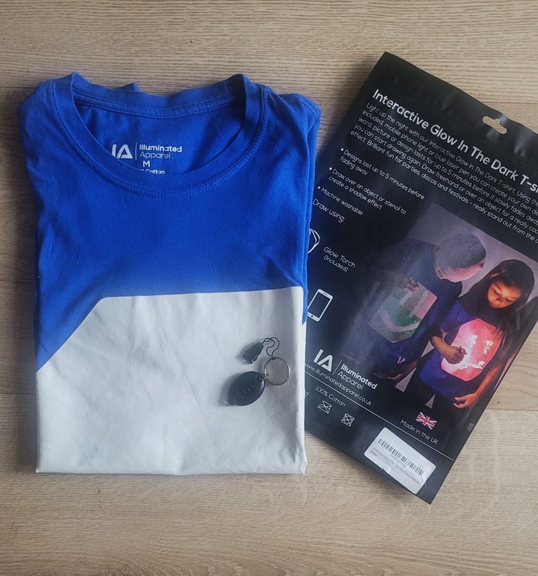 Illuminated Apparel Interactive Glow in The Dark T-Shirt , size M