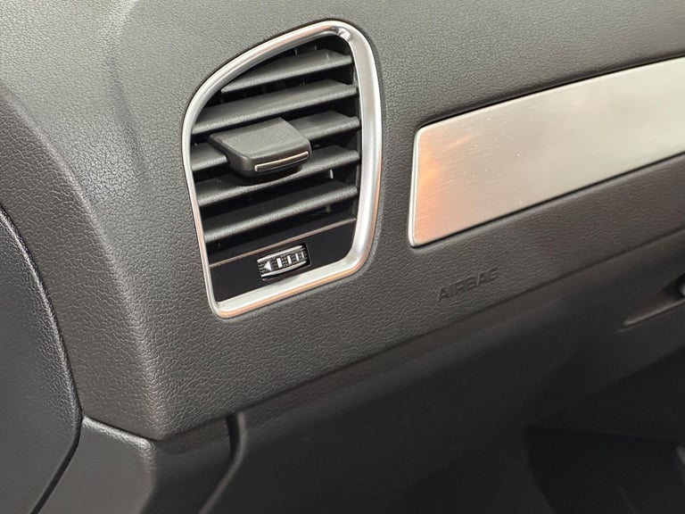 2015 Audi A4 1.8 TFSI S line Euro 6 (s/s) 4dr (Nav) SALOON Petrol Manual