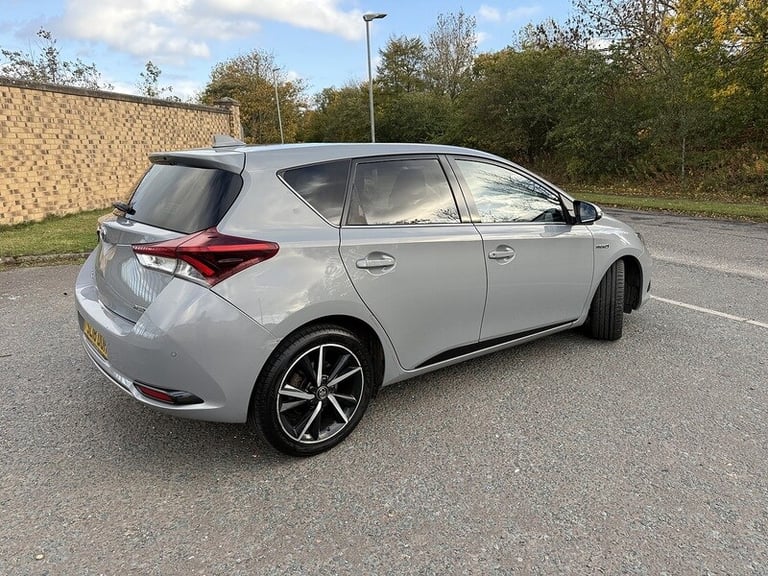 2018 Toyota Auris 1.8 Hybrid Design TSS 5dr CVT [Nav] HATCHBACK PETROL/ELECTRIC Automatic