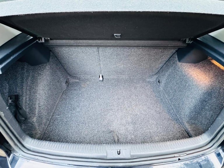 2012 Volkswagen Golf 1.6 TDi 105 BlueMotion 5dr HATCHBACK Diesel Manual