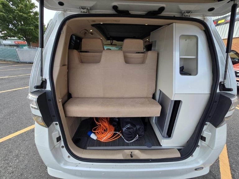 Wellhouse Toyota Vellfire