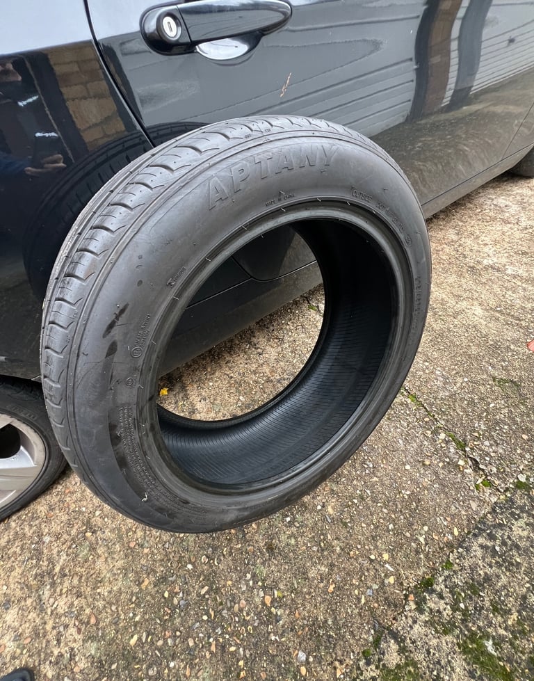2 Aptany Sport tyres like new 