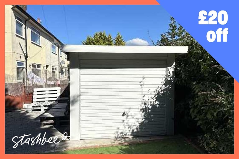 Garage to rent in Manchester (M22) | Stashbee