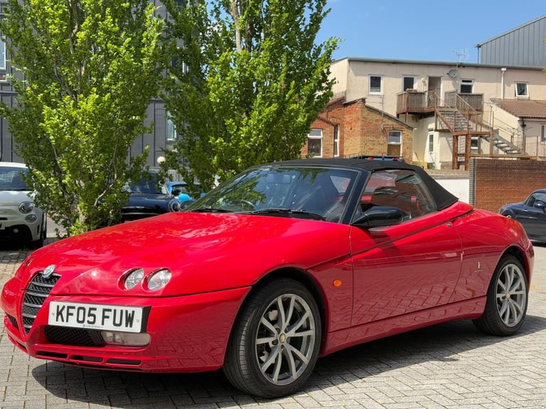 2005 Alfa Romeo Spider 2.0 JTS Lusso 2dr CONVERTIBLE Petrol Manual