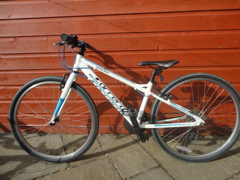 Carrera saruna bike, 13 inch lightweight frame, 26 inch wheels,21 gears, working order
