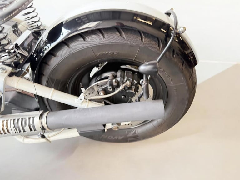 2002 Triumph Bobber Custom Built, Bonneville America Bobber