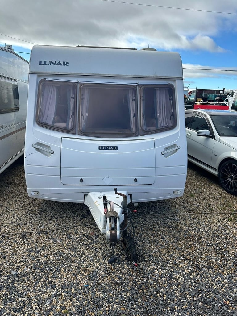 2003 Lunar solar 2 berth with motor mover 