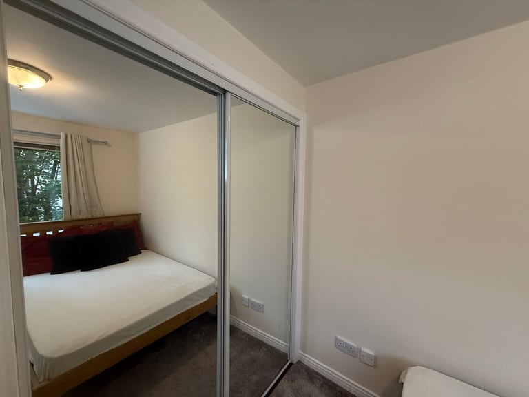  Beautiful Ensuite Room for Rent – Edinburgh City Centre ✨