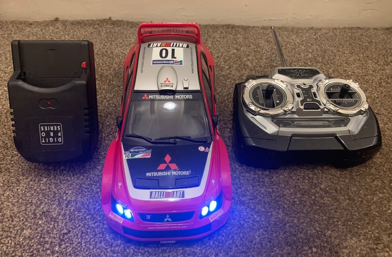 Rc cars for clearance sale gumtree