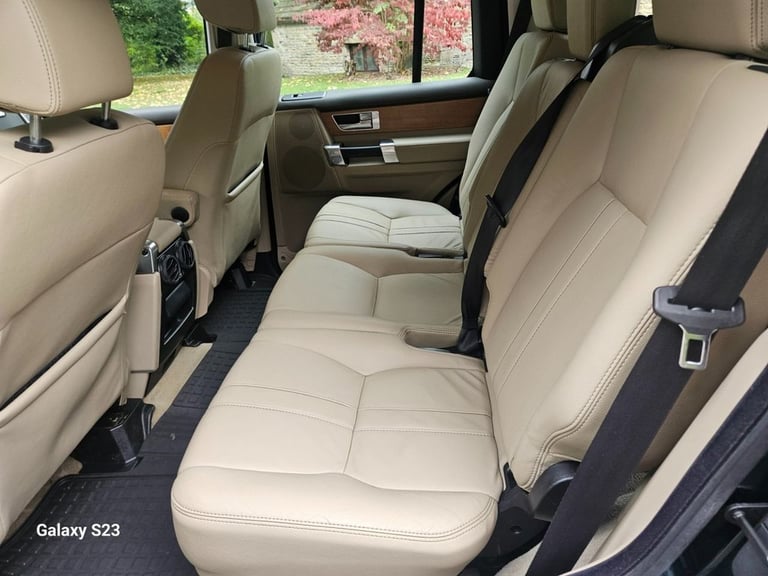 2013 Land Rover Discovery 3.0 SDV6 255 XS 5dr Auto ESTATE DIESEL Automatic
