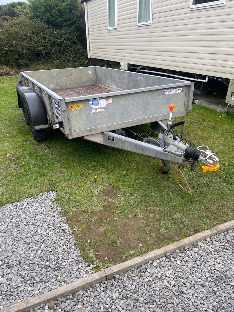 IFOR WILLIAMS TWIN AXLE TRAILER