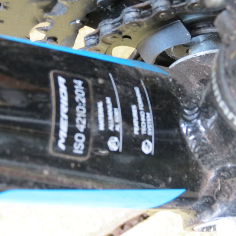 MERIDA    BIKE.