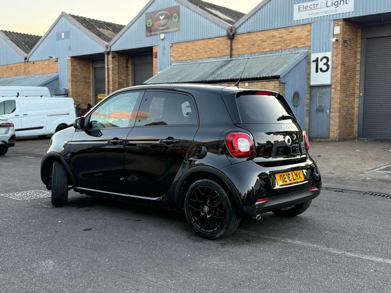 2016 smart forfour 1.0 Edition Black Euro 6 (s/s) 5dr HATCHBACK Petrol Manual