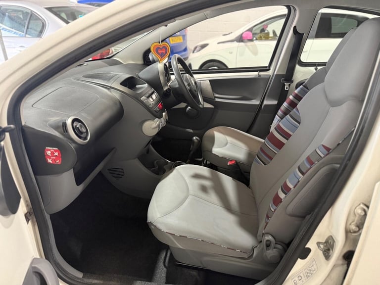2011 Citroen C1 1.0i VTR+ Euro 5 5dr HATCHBACK Petrol Manual