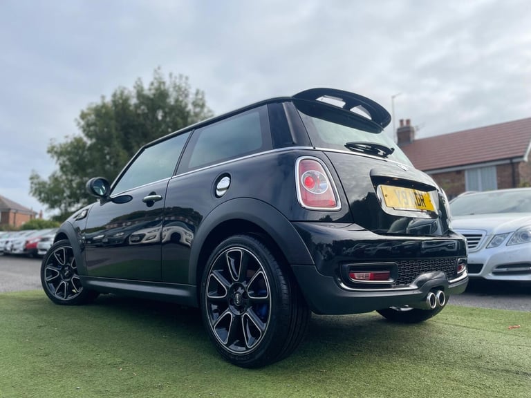2013 MINI Hatch 2.0 Cooper SD Bayswater Euro 5 (s/s) 3dr HATCHBACK Diesel Manual