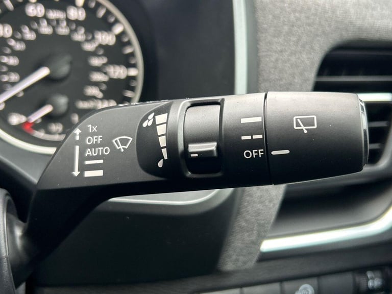 2025 Nissan Qashqai 1.3 DiG-T MH Acenta Premium 5dr HATCHBACK PETROL Manual