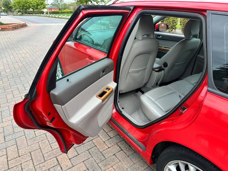 2009 Volvo V50 1.6D DRIVe SE Lux Euro 4 (s/s) 5dr ESTATE Diesel Manual