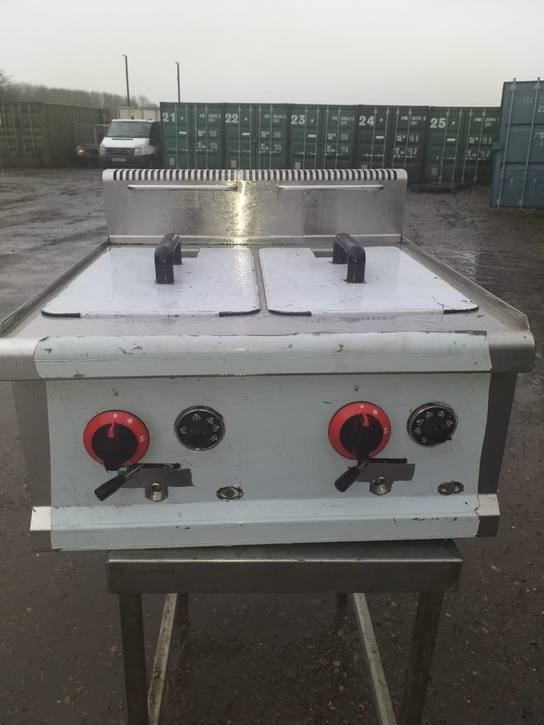 Catering equipment commercial gas & electric Tabletop fryers restaurant trailer burger van items