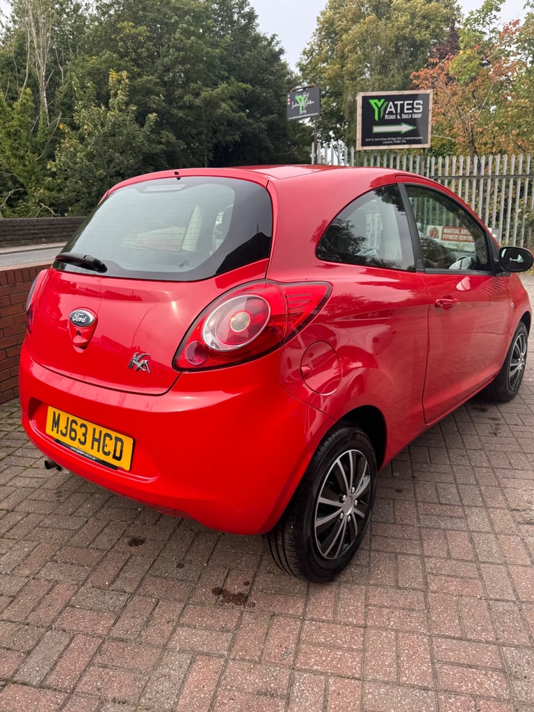 Ford, KA, Hatchback, 2013, Manual, 1242 (cc), 3 doors