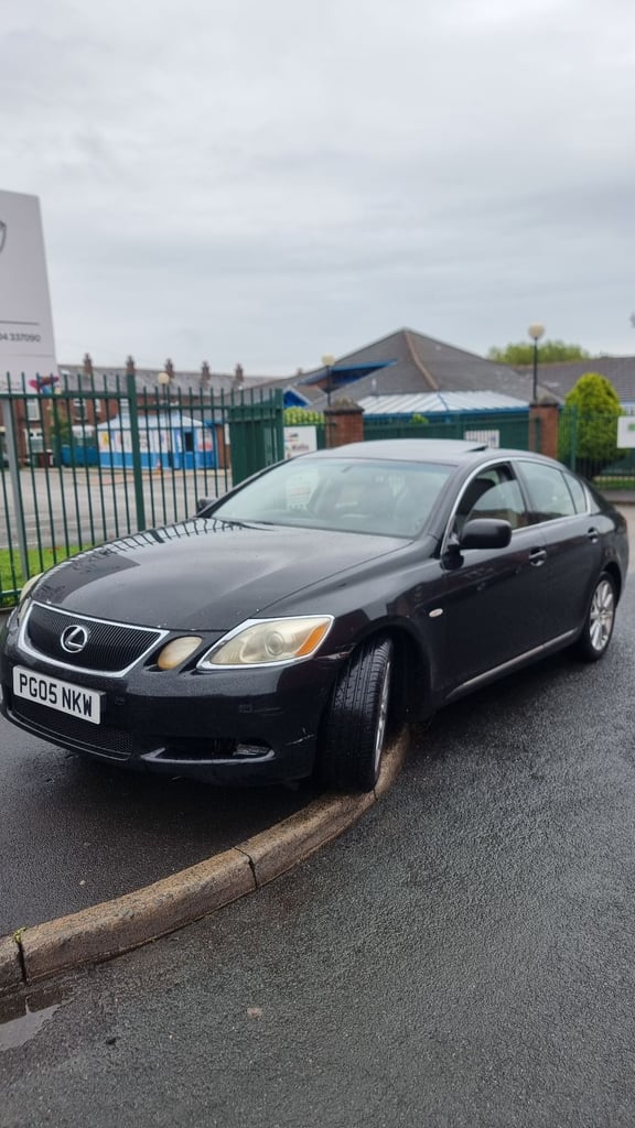 GS300 V6 245HP AUTO PXWELCOME 