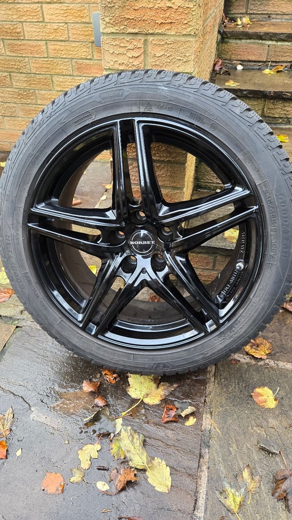 image for Bmw Alloys 18s with winter tyres