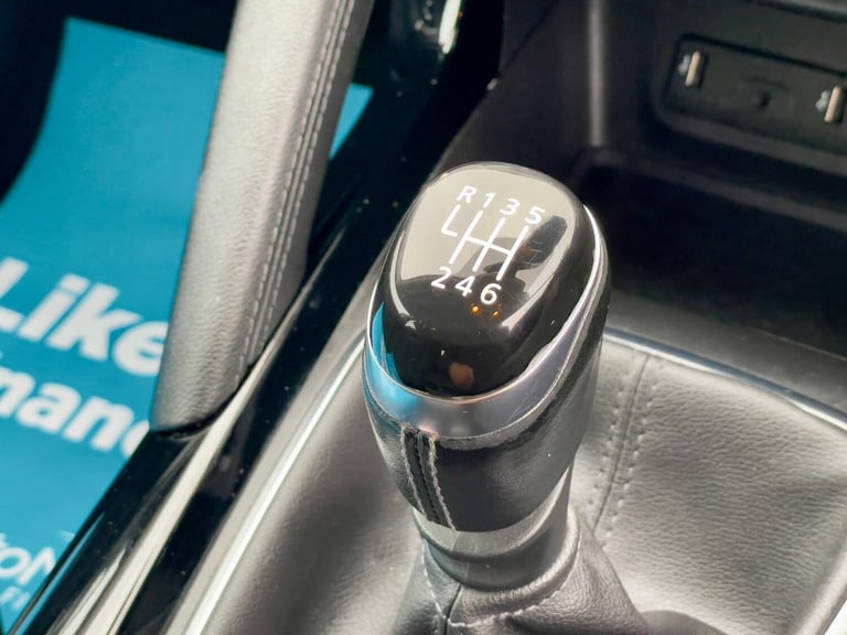 2016 Renault Kadjar 1.5 dCi Dynamique Nav Euro 6 (s/s) 5dr HATCHBACK Diesel Manual