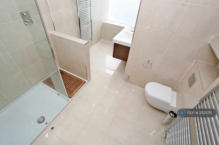 6 bedroom house in Newpark House, Kingswells, Aberdeen, AB15 (6 bed) (#2523711)